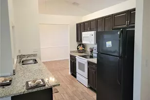 1957 SE Sandia Dr, Port Saint Lucie, FL 34983 - Photo 9
