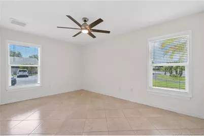 4056 NW Cinnamon Tree Circle, Jensen Beach, FL 34957 - Photo 19
