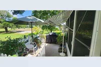7811 McClintock Way, Port Saint Lucie, FL 34952 - Photo 3