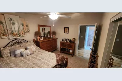 7811 McClintock Way, Port Saint Lucie, FL 34952 - Photo 13