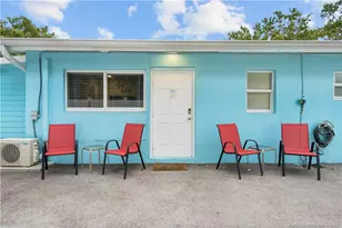 657 SW Cleveland Ave, Stuart, FL 34994 - Photo 9
