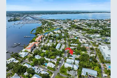 657 SW Cleveland Avenue, Stuart, FL 34994 - Photo 31