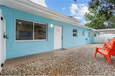 657 SW Cleveland Avenue, Stuart, FL 34994 - Photo 15