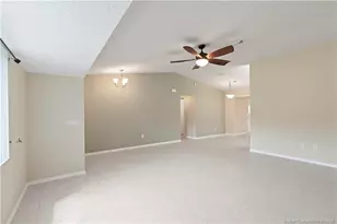 537 NW Sagamore Terrace, Port Saint Lucie, FL 34983 - Photo 5