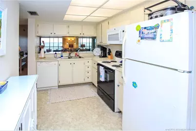 4540 NE Sandpebble Trace #203, Stuart, FL 34996 - Photo 11