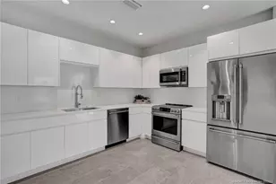 41 Seminole SW St, Stuart, FL 34994 - Photo 13