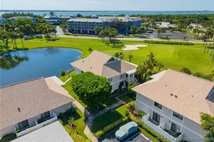 333 NE Golfview Circle, Stuart, FL 34996 - Photo 1