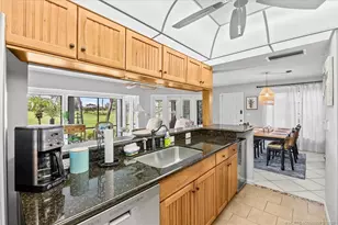 333 NE Golfview Circle, Stuart, FL 34996 - Photo 19