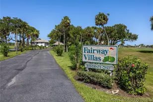 333 NE Golfview Circle, Stuart, FL 34996 - Photo 3