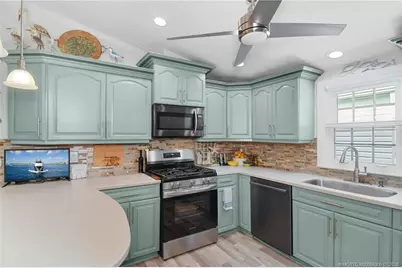 867 Nettles Boulevard, Jensen Beach, FL 34957 - Photo 21