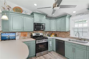 867 Nettles Blvd, Jensen Beach, FL 34957 - Photo 21