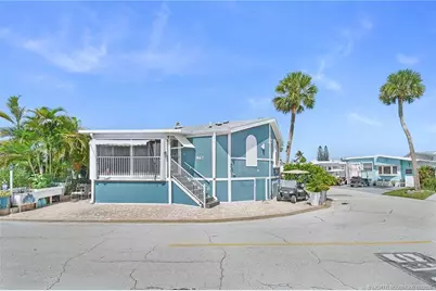 867 Nettles Boulevard, Jensen Beach, FL 34957 - Photo 3