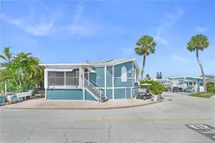 867 Nettles Blvd, Jensen Beach, FL 34957 - Photo 3