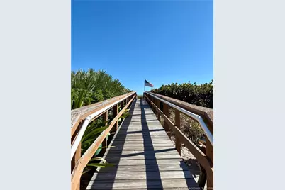 2571 Ocean Boulevard NE #405, Stuart, FL 34996 - Photo 21