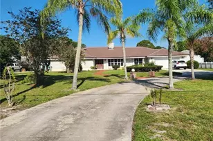 6101 Palmetto Dr, Fort Pierce, FL 34982 - Photo 15