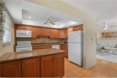 2600 S Kanner Highway #V7, Stuart, FL 34994 - Photo 19