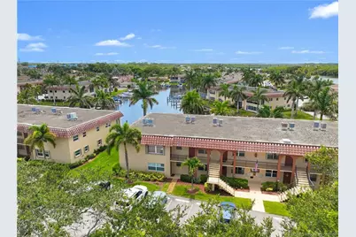 2600 S Kanner Highway #V7, Stuart, FL 34994 - Photo 13