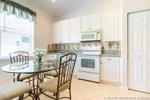 2096 NW Marsh Rabbit Ln, Jensen Beach, FL 34957 - Photo 15