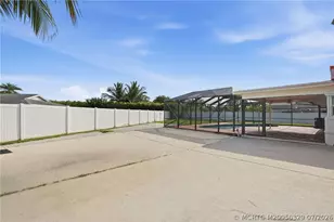 4741 Holly Dr, Palm Beach Gardens, FL 33418 - Photo 15