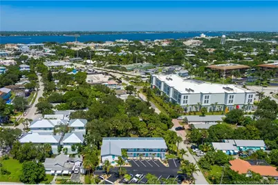 660 SW Bryant Avenue #10, Stuart, FL 34994 - Photo 17