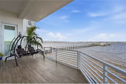 51 SE Seminole Street #205, Stuart, FL 34994 - Photo 3