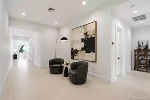 51 SE Seminole St, Stuart, FL 34994 - Photo 5