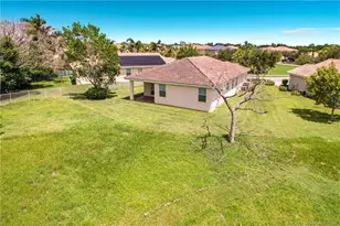 2693 SW Gallery Cir, Palm City, FL 34990 - Photo 39