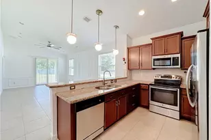 2693 SW Gallery Cir, Palm City, FL 34990 - Photo 9