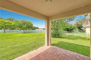 2693 SW Gallery Cir, Palm City, FL 34990 - Photo 5