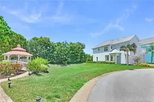 8109 SE Asaro St, Hobe Sound, FL 33455 - Photo 3