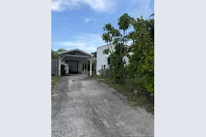 8423 SE Sandy Lane, Hobe Sound, FL 33455 - Photo 19