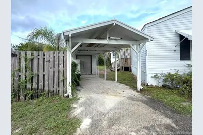 8423 SE Sandy Lane, Hobe Sound, FL 33455 - Photo 5