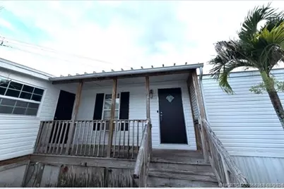 8423 SE Sandy Lane, Hobe Sound, FL 33455 - Photo 3