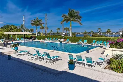 1800 SE Saint Lucie Boulevard #11-307, Stuart, FL 34996 - Photo 25