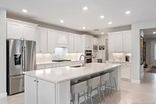 10211 SW Pervenche Ln, Port Saint Lucie, FL 34987 - Photo 1