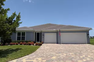 10211 SW Pervenche Ln, Port Saint Lucie, FL 34987 - Photo 3