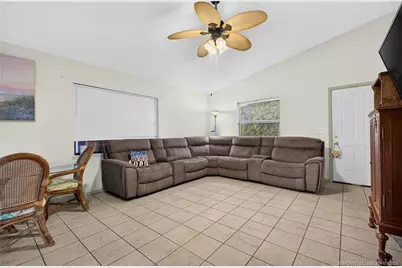 1625 22nd Avenue SW, Vero Beach, FL 32962 - Photo 9