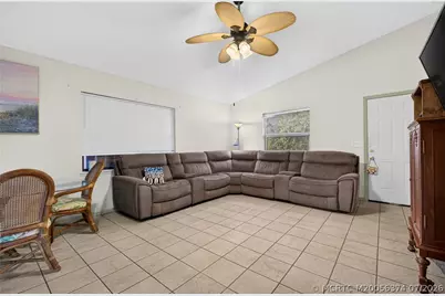 1625 22nd Avenue SW, Vero Beach, FL 32962 - Photo 9