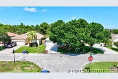 1959 NW Marsh Rabbit Lane, Jensen Beach, FL 34957 - Photo 33