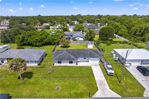 5909 Cassia Dr, Fort Pierce, FL 34982 - Photo 25