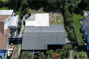 8695 SE Janice Dr, Hobe Sound, FL 33455 - Photo 23