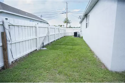 1780 SW Buttercup Avenue, Port Saint Lucie, FL 34953 - Photo 9