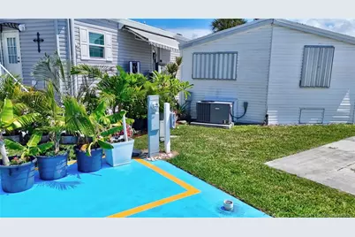 529 Nettles Boulevard, Jensen Beach, FL 34957 - Photo 7