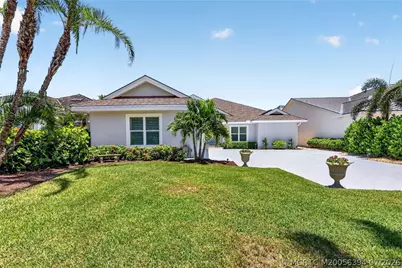 6943 SE Harbor Circle, Stuart, FL 34996 - Photo 5
