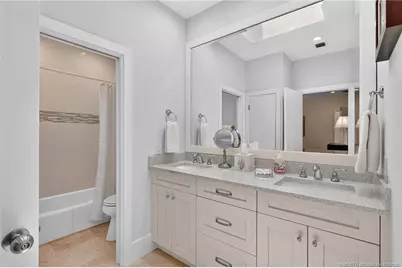 6943 SE Harbor Circle, Stuart, FL 34996 - Photo 21