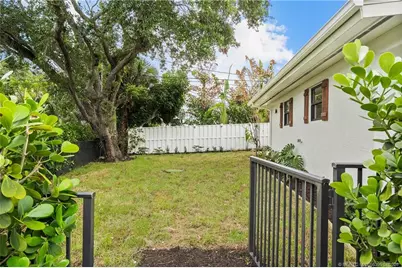 1944 NE Lake Place, Jensen Beach, FL 34957 - Photo 19