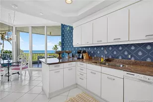2920 SE Dune Dr, Stuart, FL 34996 - Photo 11