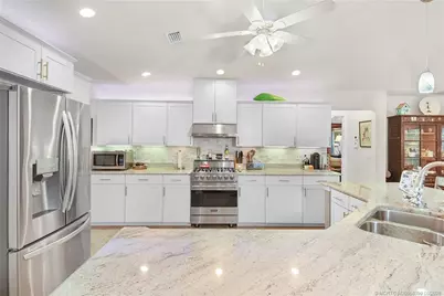 4586 SE Manatee Terrace, Stuart, FL 34997 - Photo 15
