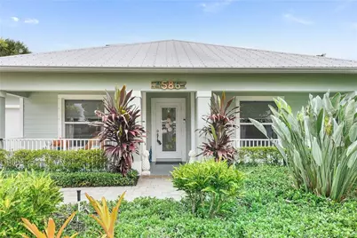 4586 SE Manatee Terrace, Stuart, FL 34997 - Photo 5