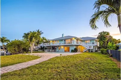 5644 SE Harbor Terrace, Stuart, FL 34997 - Photo 5